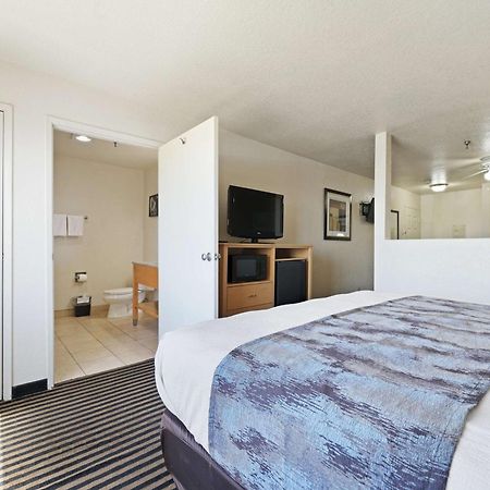 Best Western Plus Executive Inn&Suites Manteca Exterior foto