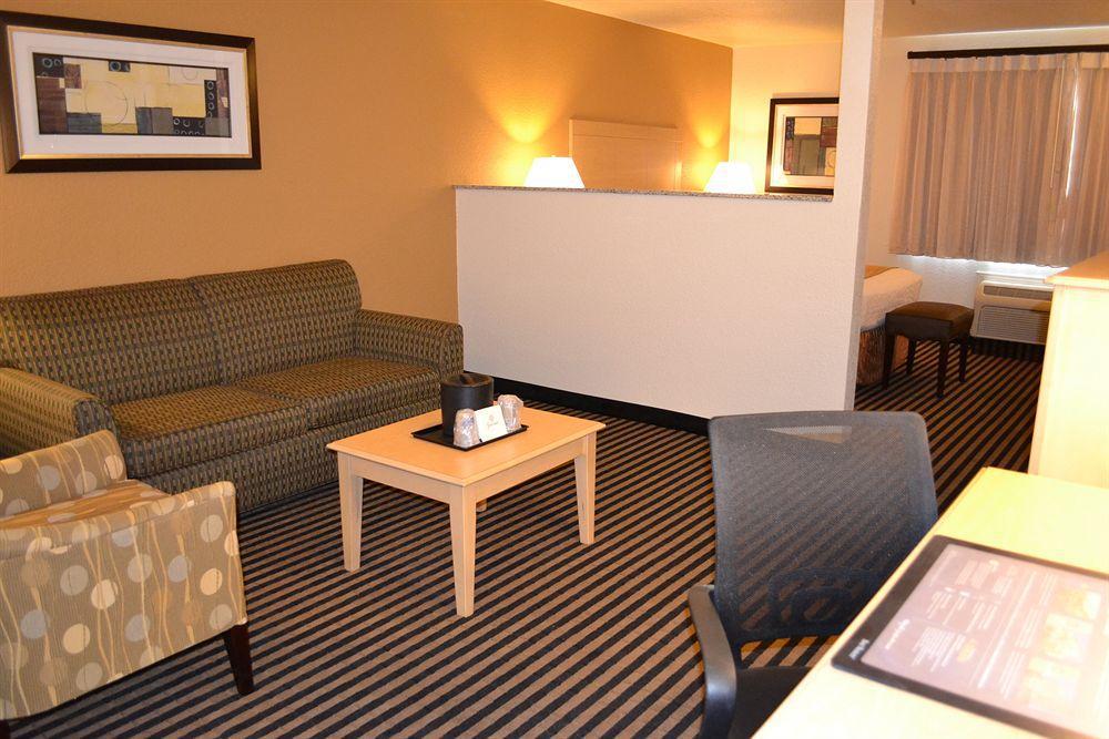 Best Western Plus Executive Inn&Suites Manteca Exterior foto