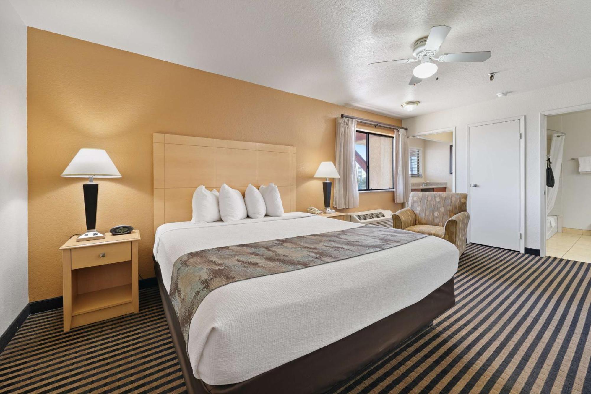 Best Western Plus Executive Inn&Suites Manteca Exterior foto