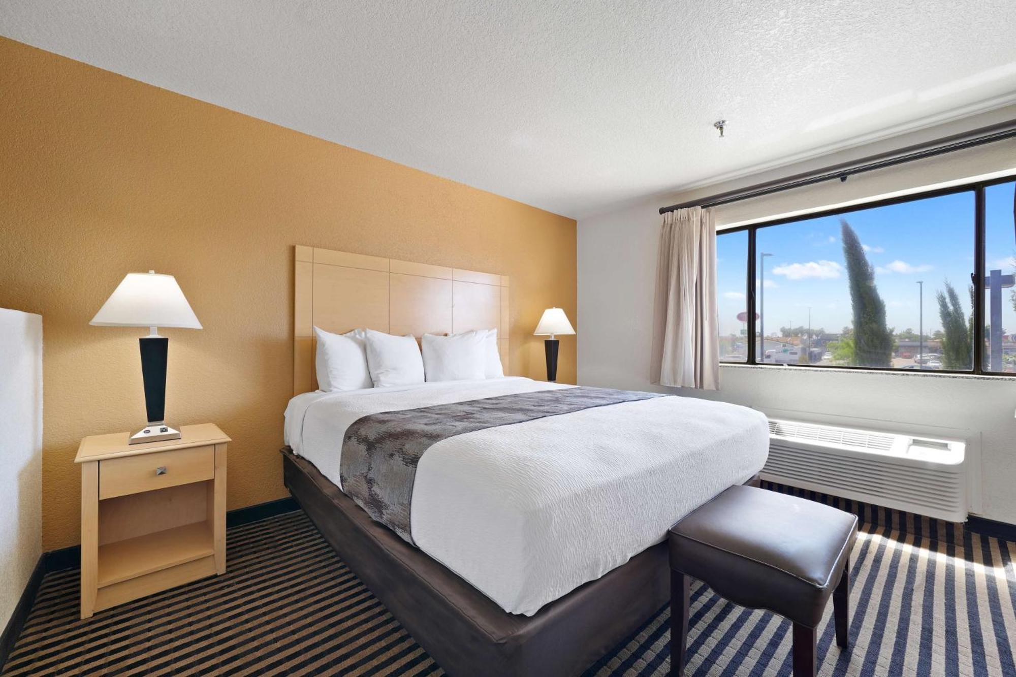 Best Western Plus Executive Inn&Suites Manteca Exterior foto