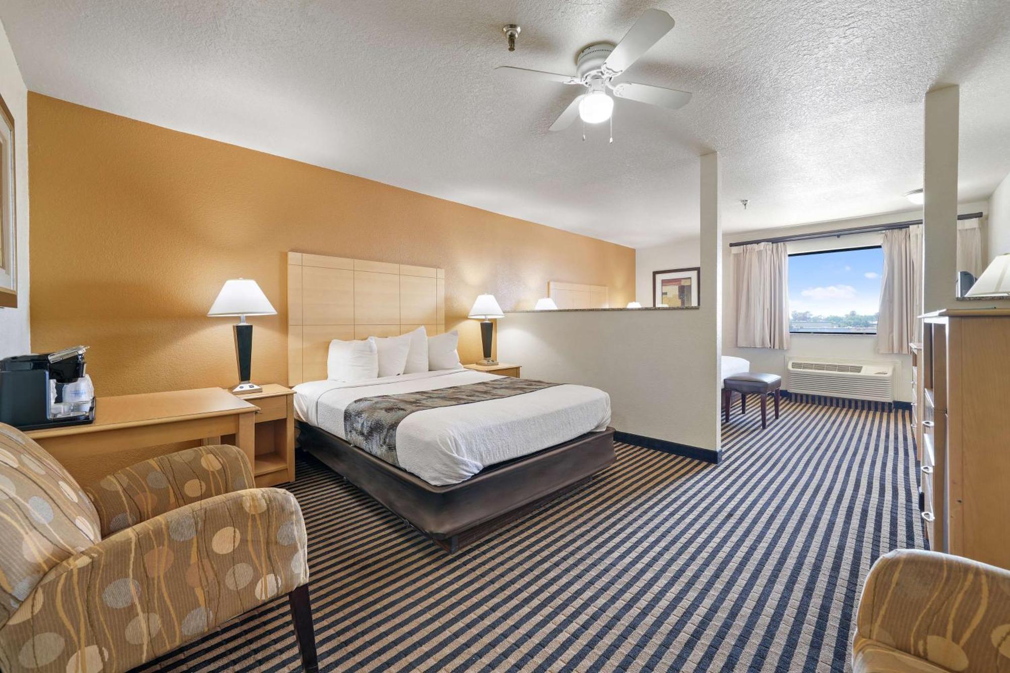 Best Western Plus Executive Inn&Suites Manteca Exterior foto
